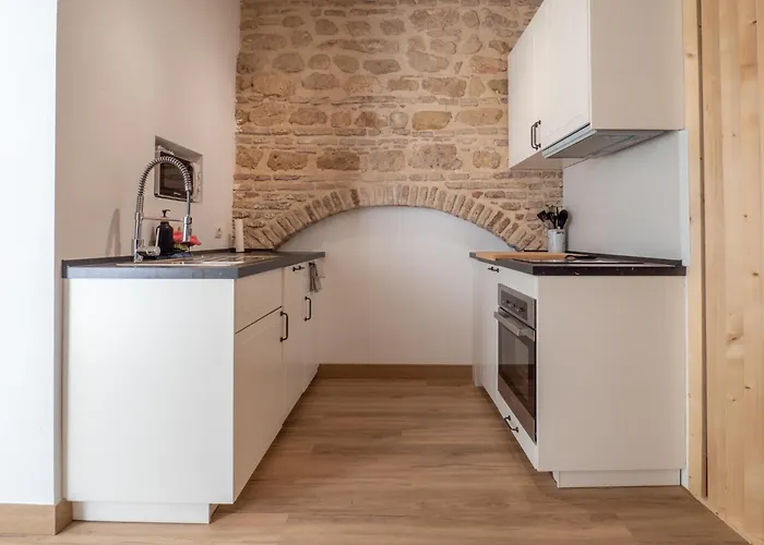 Apartment Bhost - Canas *